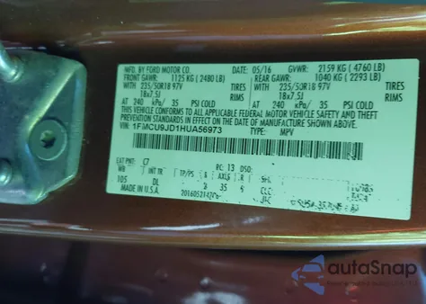 2017 Ford Escape Titanium z USA, uszkodzony, nr VIN 1FMCU9JD1HUA56973